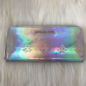 New! MICHAEL KORS WALLET